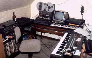 Mitte der 80er, MSX-Computer, JX8P, TX7, RX15 etc...